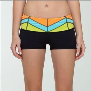 Lululemon Boogie Short Size 2